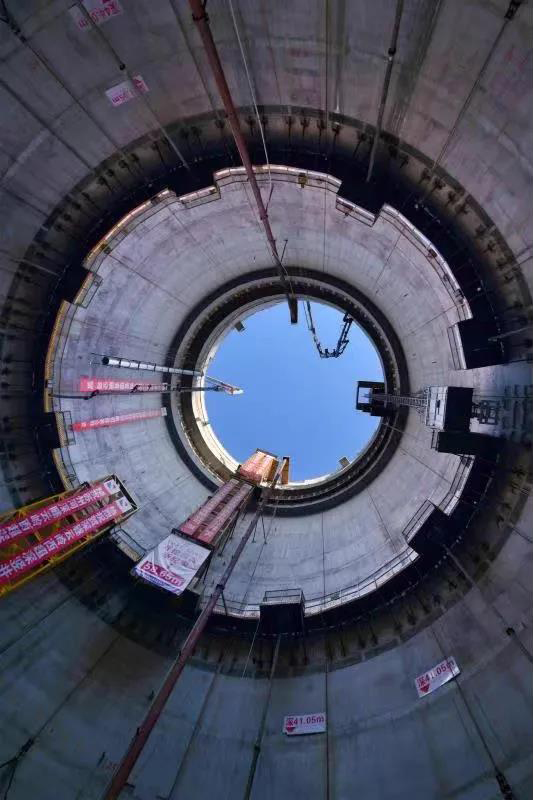 踏深坑如履平地——苏州河深隧试验段云岭西超深竖井基坑施工顺利收官
