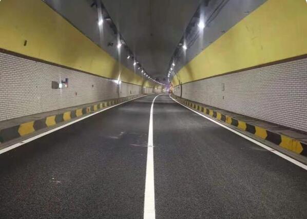 g22青兰高速太平老君隧道提质升级工程完工