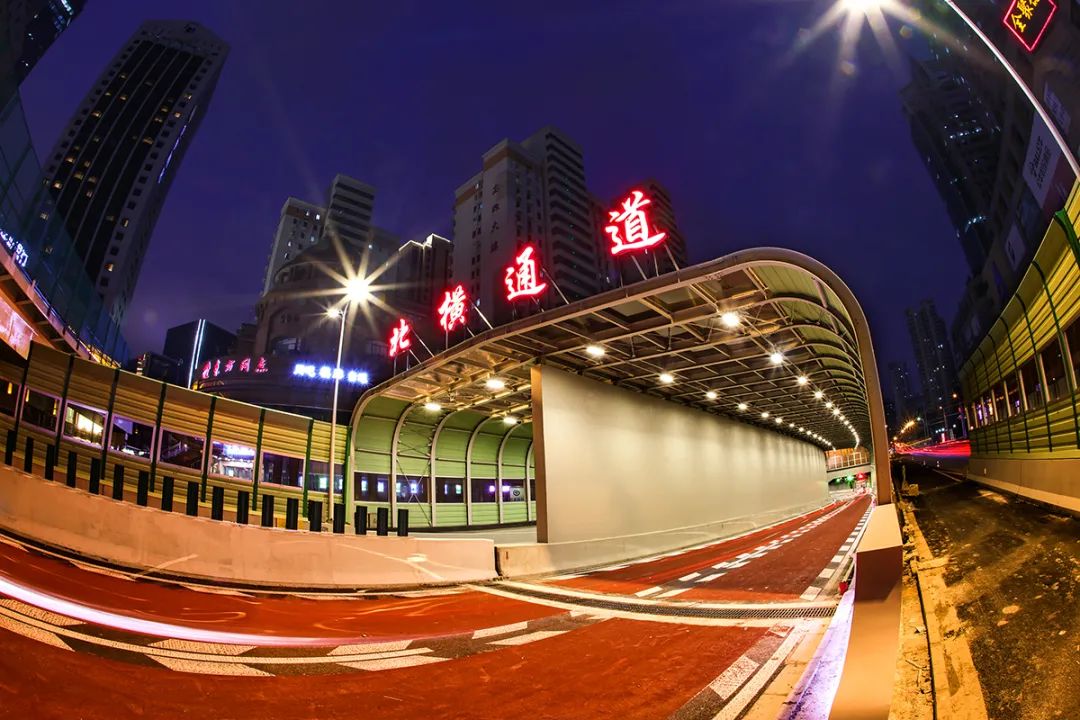 心之所向一往无前上海北横通道西段隧道通车