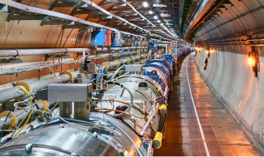 长达100公里的环形隧道欧洲新型强子对撞机项目的挑战