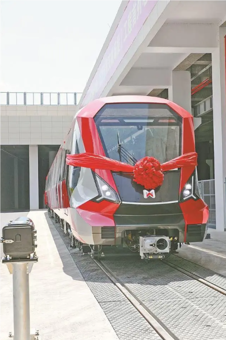 厦门地铁4号线全自动驾驶列车亮相